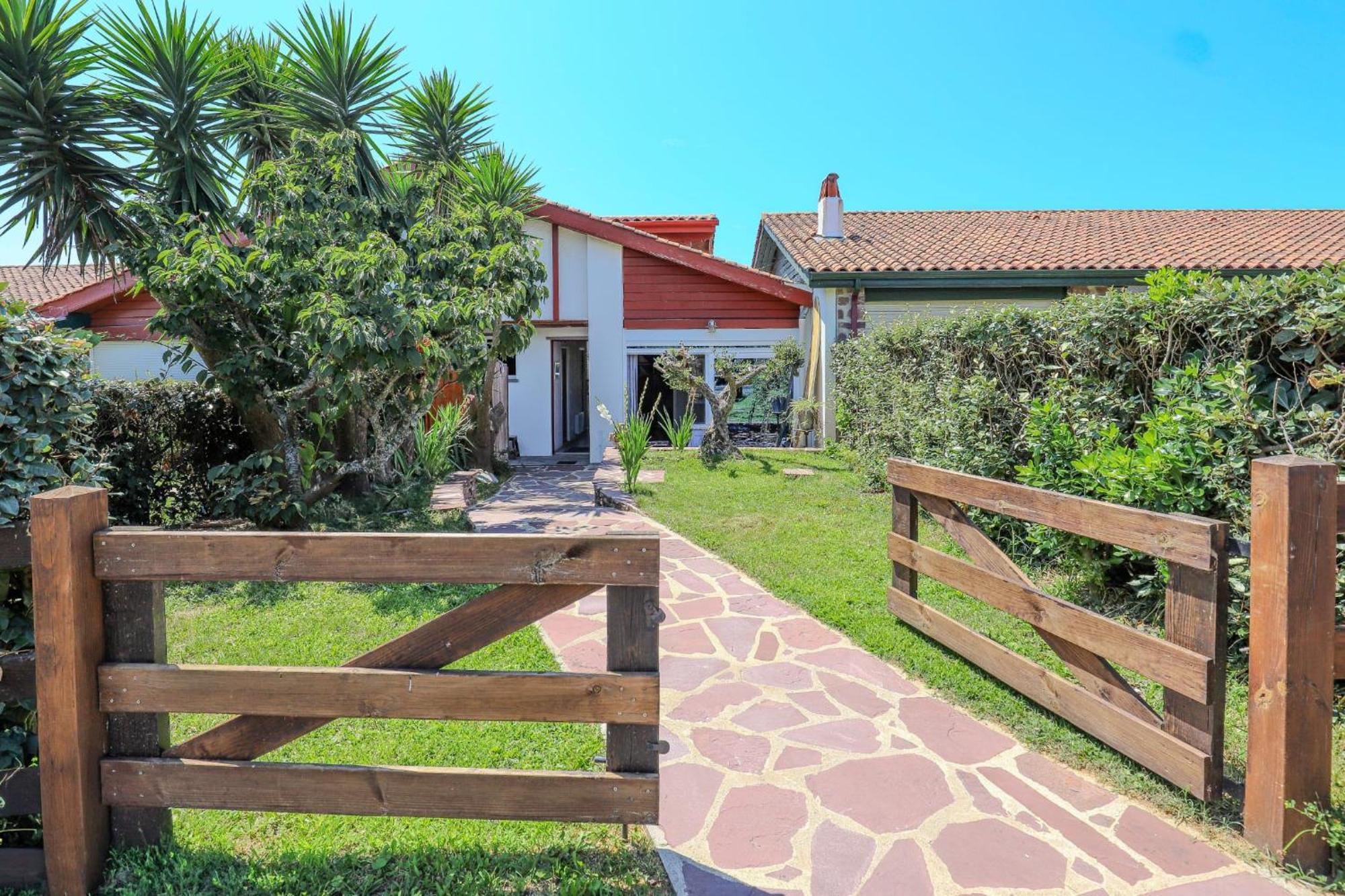 Lodge Terre De Glisse 圣让－德吕兹 外观 照片